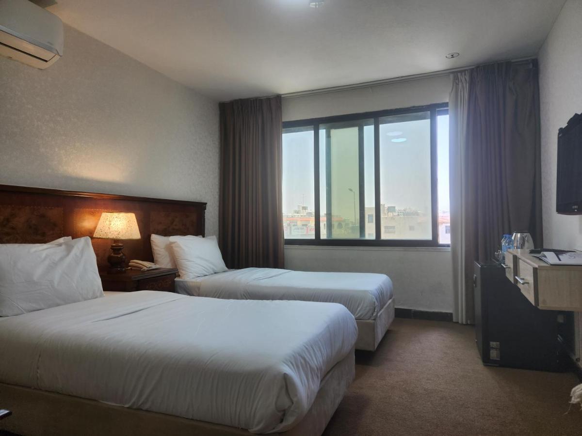 Amman Orchid Hotel ภายนอก รูปภาพ