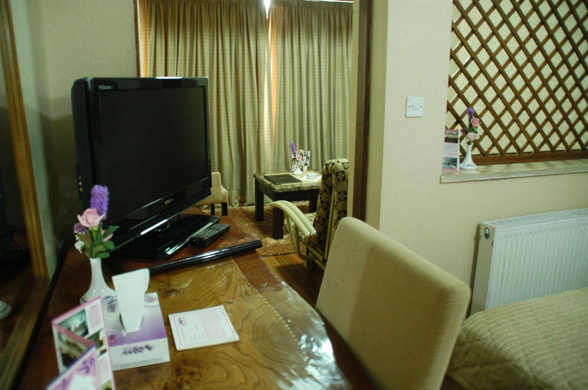 Amman Orchid Hotel ภายนอก รูปภาพ