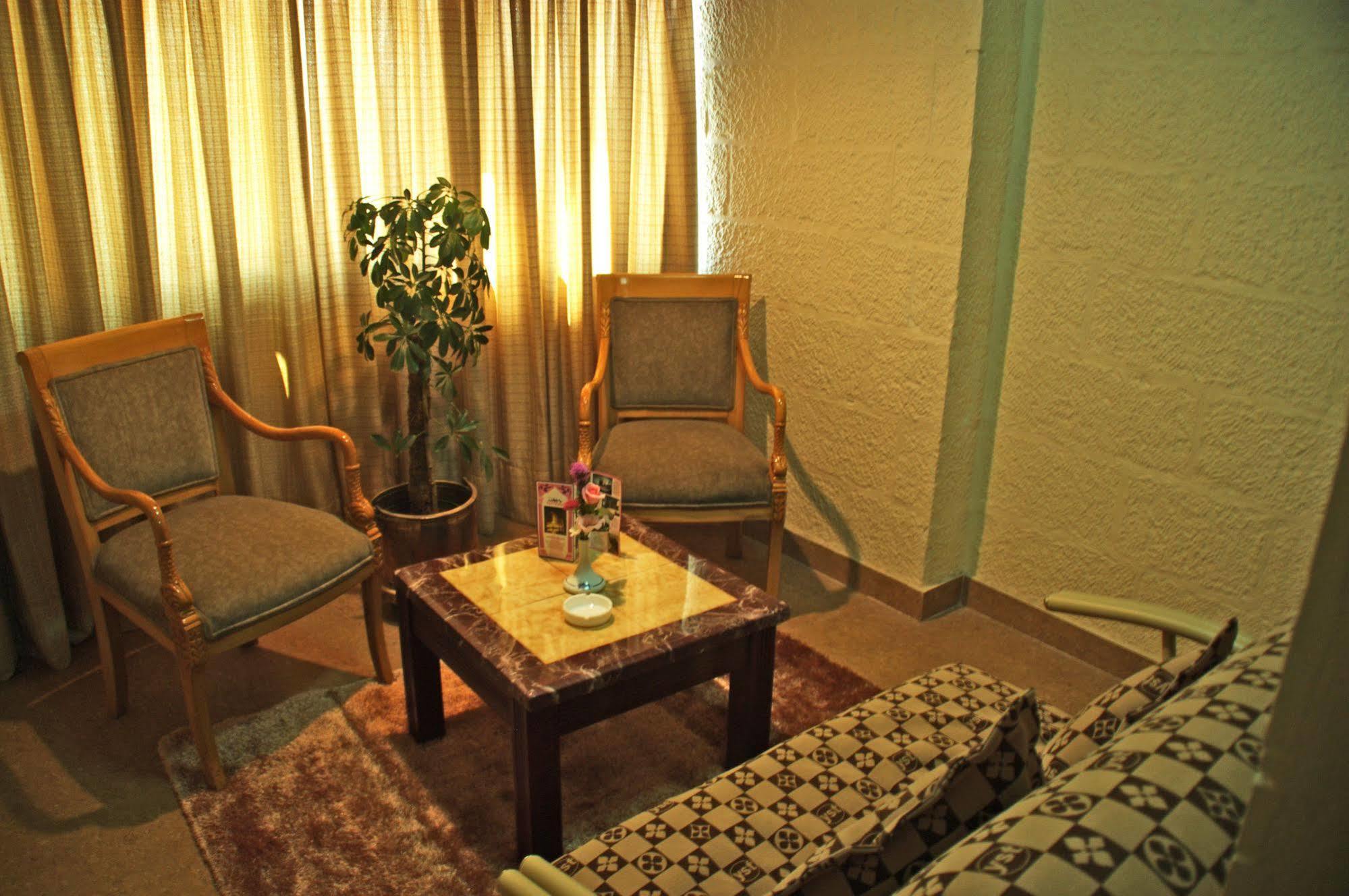 Amman Orchid Hotel ภายนอก รูปภาพ