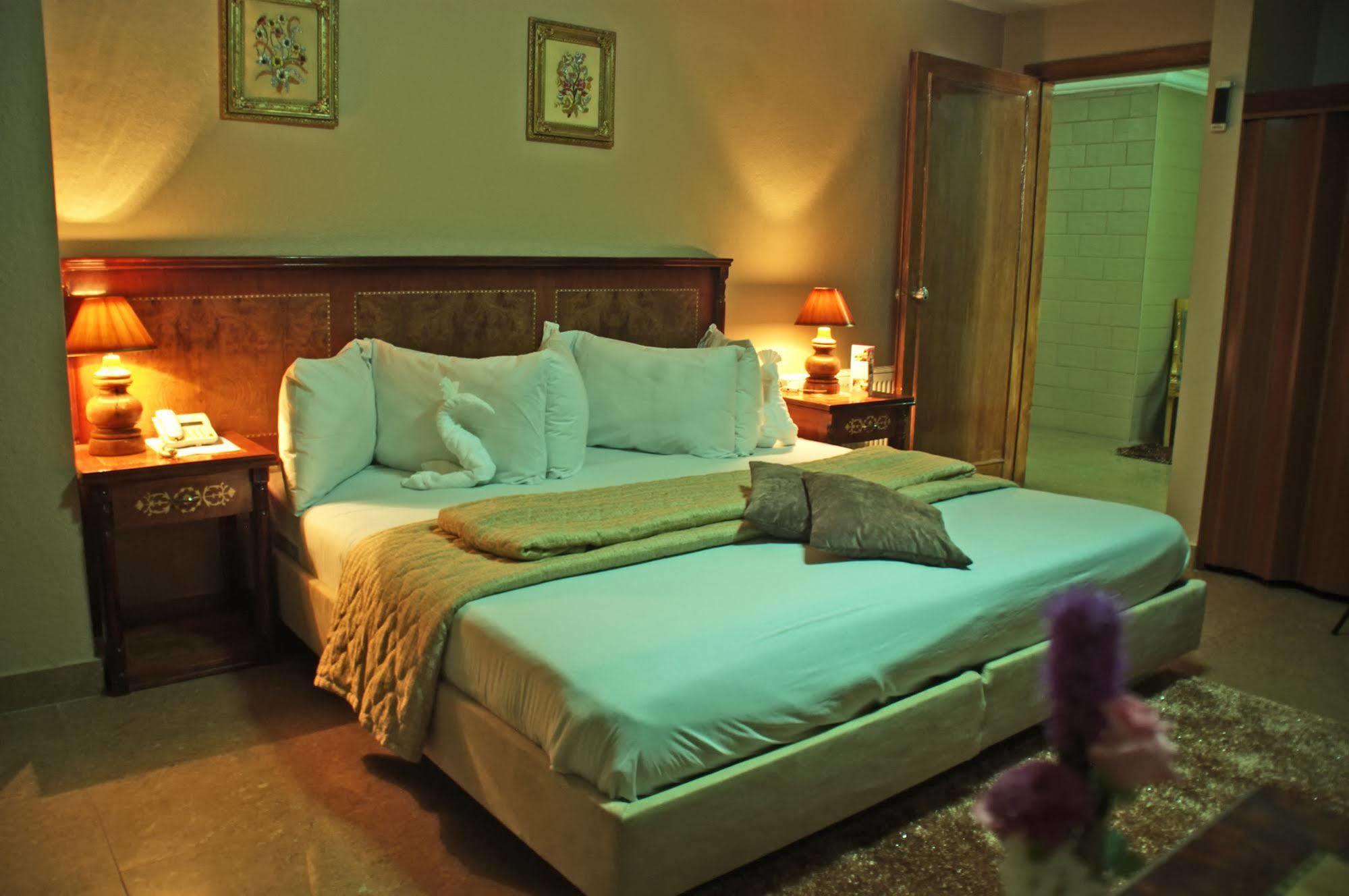 Amman Orchid Hotel ภายนอก รูปภาพ